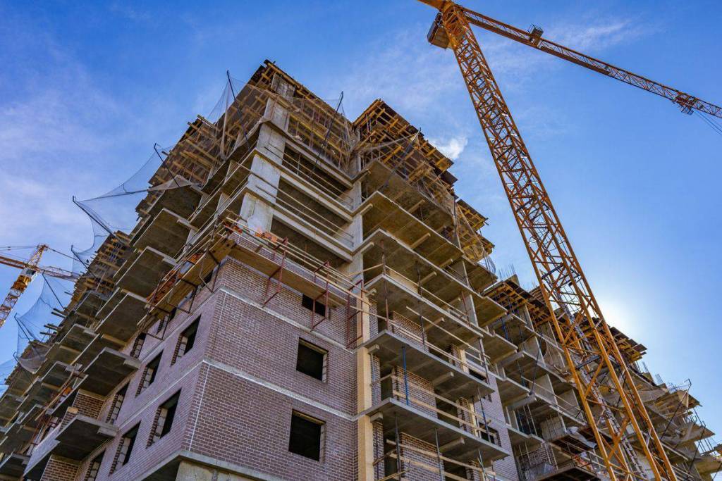 ВТБ: июне число сделок по семейной ипотеке выросло на 65%