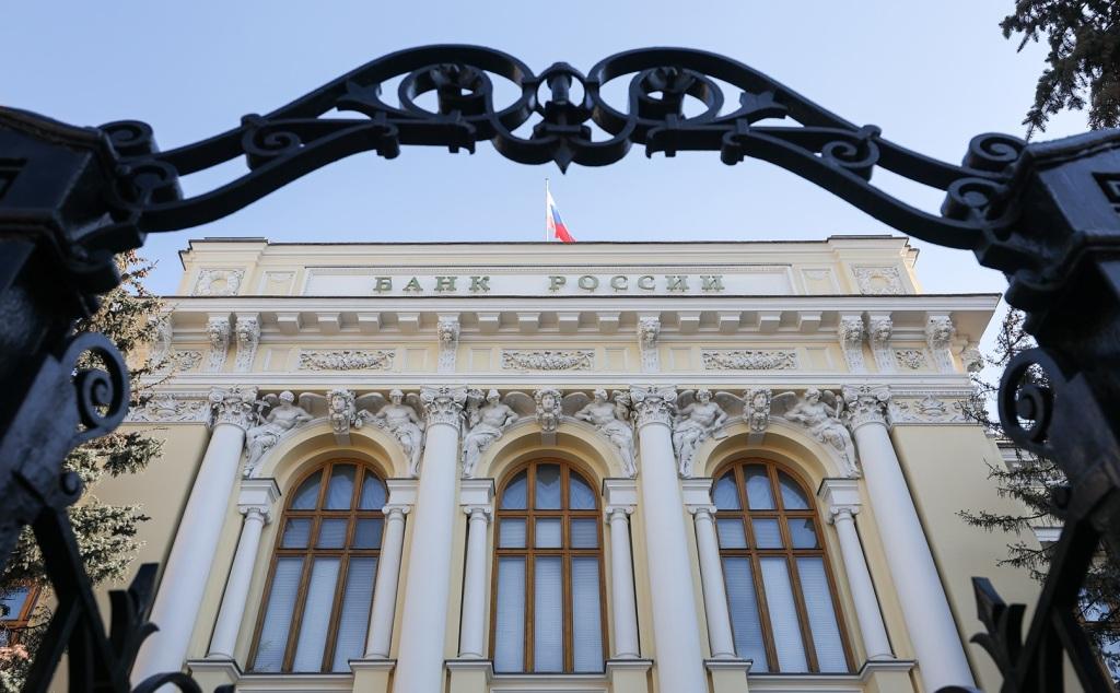 ЦБ: в I квартале выдачи рыночной ипотеки просели на 66%